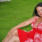 Profil von Nazife